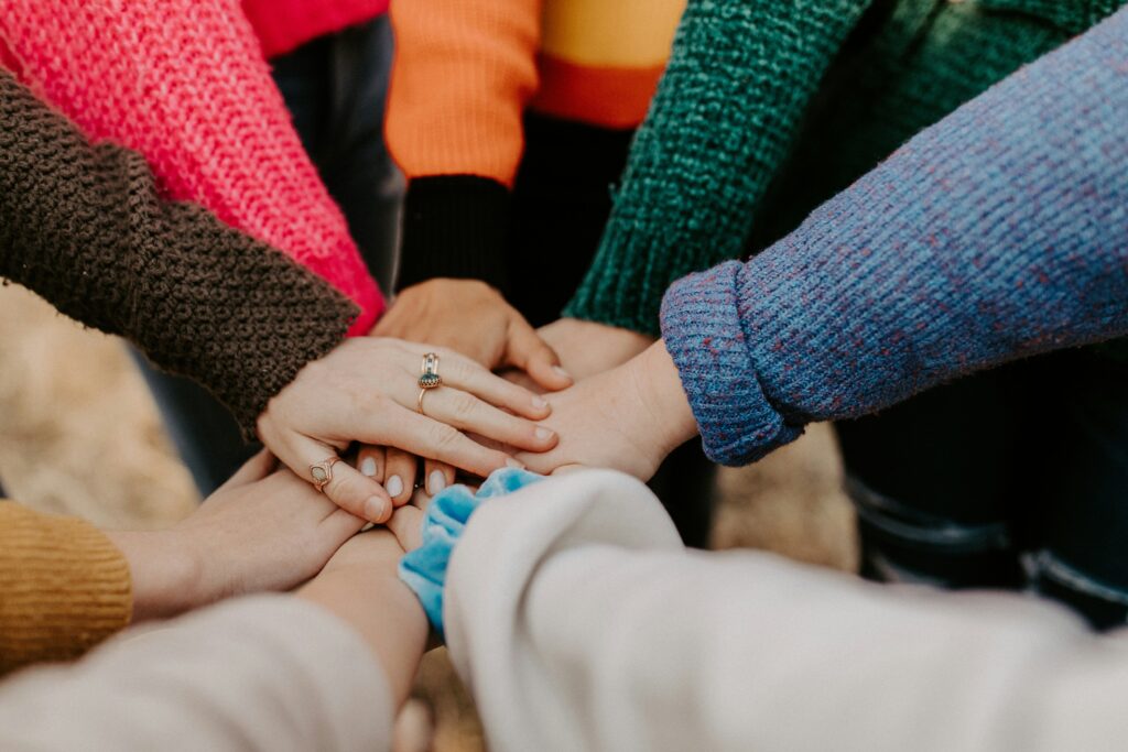 a good relationship is founded on love, dedication, humility, forgiveness, patience, and reliance on God.